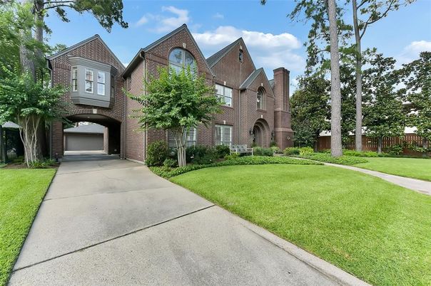 Exterior, Facade, Brick Facade, Tudor Revival