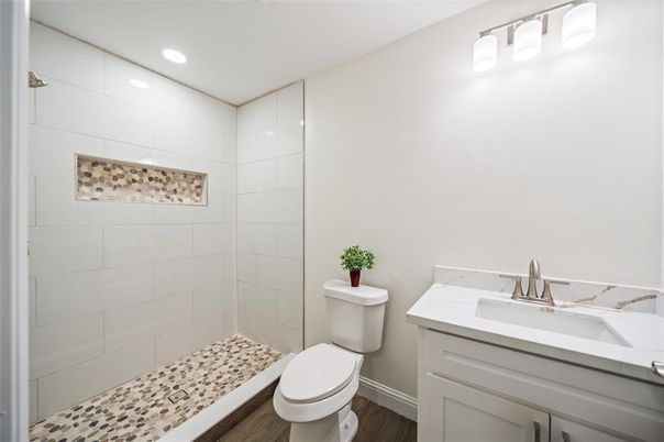 Bathroom, Interior, Recessed Lighting, Wood Texture Flooring
