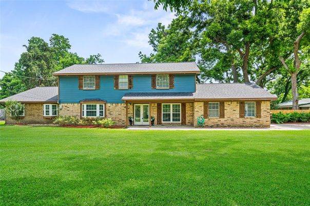 Backyard, Exterior, Facade, Georgian