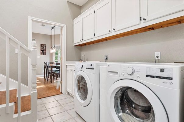 Dining room, Interior, Pendant Lights, Washer, Wood Texture Flooring