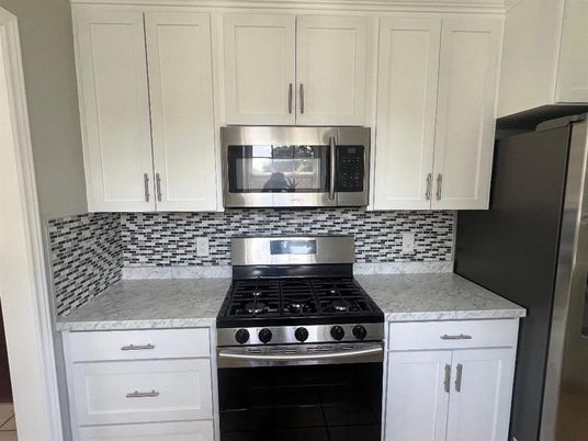 Interior, Kitchen, Stainless Steel Appliances