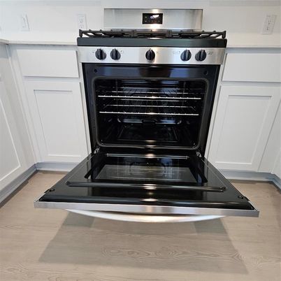 Interior, Kitchen, Stainless Steel Appliances