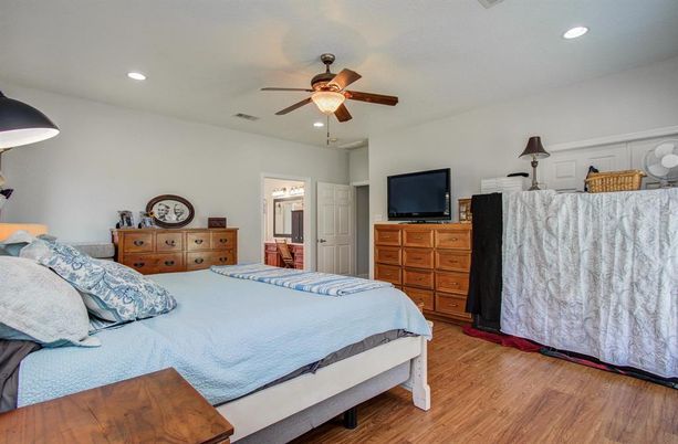Bedroom, Interior, Recessed Lighting, Wood Texture Flooring