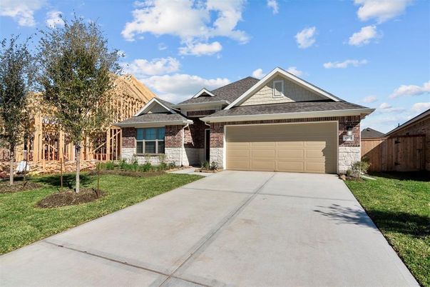 Attached, Exterior, Facade, Brick Facade, American Craftsman