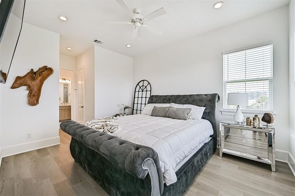 Bedroom, Interior, Recessed Lighting, Wood Texture Flooring