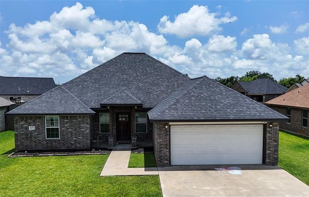 Attached, Exterior, Facade, Brick Facade, Brick Traditional