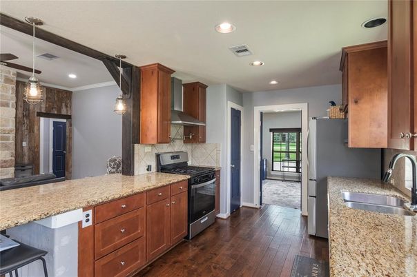 Interior, Kitchen, Pendant Lights, Recessed Lighting, Wood Texture Flooring