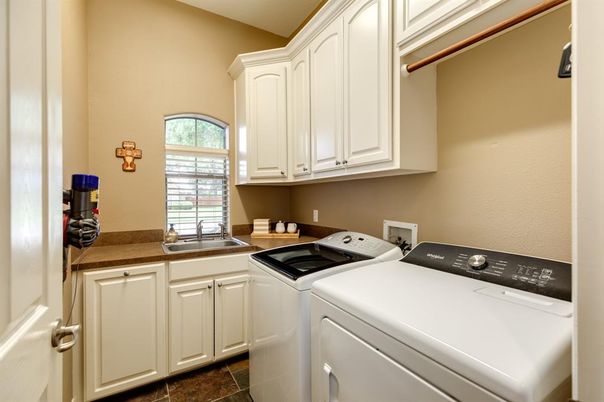 Interior, Washer