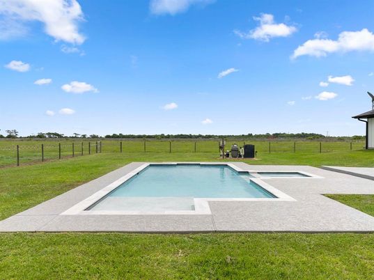 Backyard, Exterior, Pool