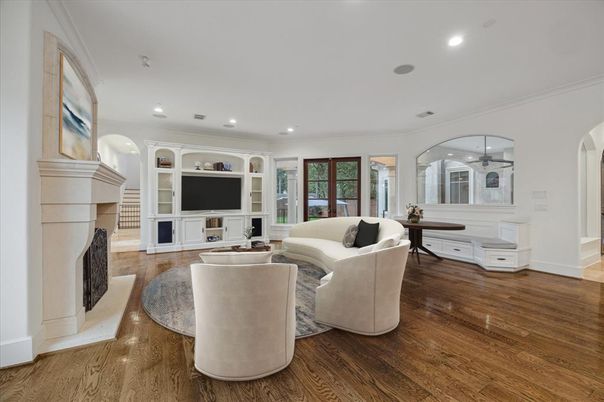 Fireplace, Interior, Living room, Recessed Lighting, Wood Texture Flooring