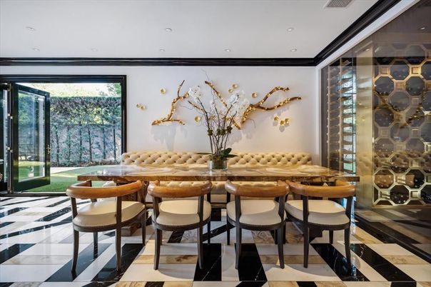 Dining room, Interior, Recessed Lighting