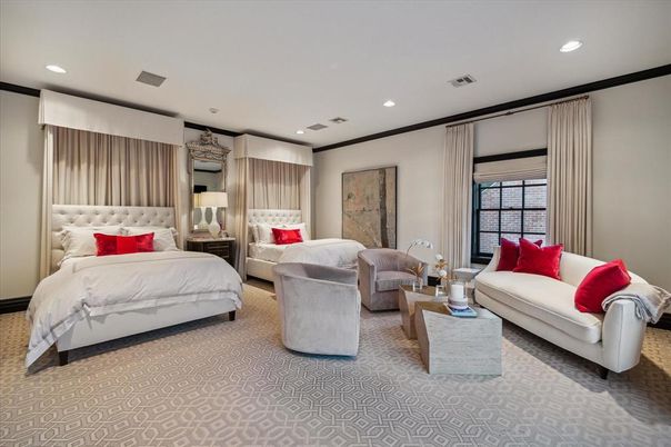 Interior, Kitchen, Living room, Recessed Lighting, Stainless Steel Appliances