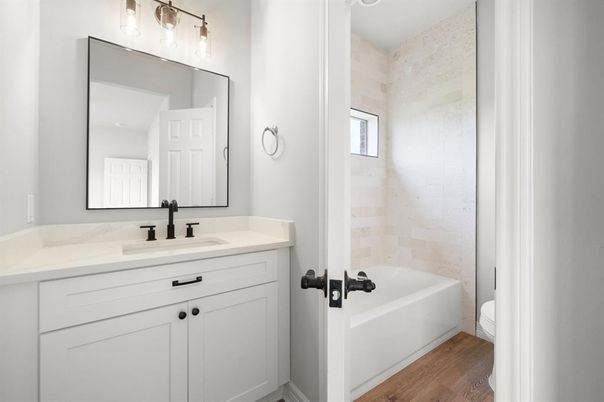 Bathroom, Dual Sink Vanities, Interior, Wood Texture Flooring