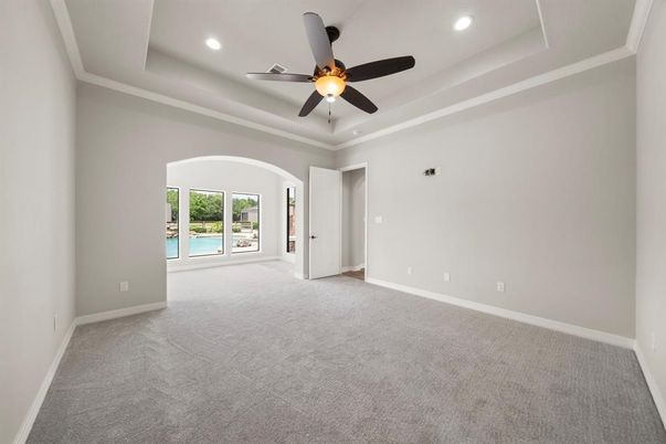 Empty room, Interior, Recessed Lighting, Water