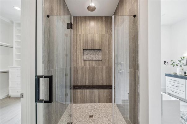 Bathroom, Interior, Recessed Lighting, Walk-in Closets, Wood Texture Flooring