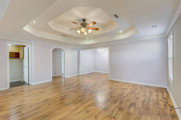 Empty room, Interior, Recessed Lighting, Wood Texture Flooring
