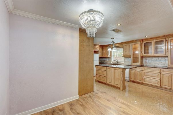 Chandelier, Interior, Kitchen, Recessed Lighting, Wood Texture Flooring