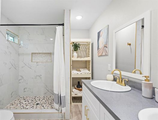 Bathroom, Interior, Marble Walls, Recessed Lighting, Wood Texture Flooring