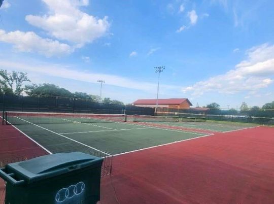 Exterior, Tennis Courts
