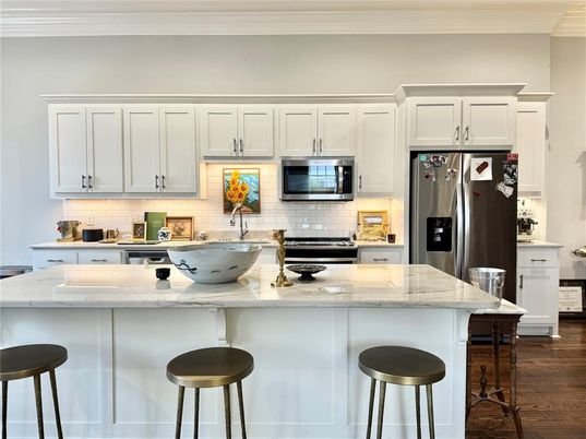 Interior, Kitchen, Stainless Steel Appliances, Wood Texture Flooring