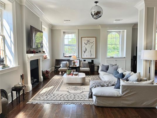 Fireplace, Interior, Living room, Pendant Lights, Recessed Lighting, Wood Texture Flooring