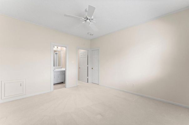 Bathroom, Empty room, Interior