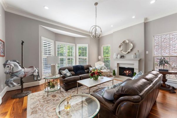 Fireplace, Interior, Living room, Pendant Lights, Recessed Lighting, Wood Texture Flooring