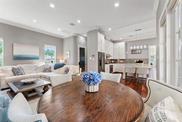 Dining room, Interior, Kitchen, Living room, Pendant Lights, Recessed Lighting, Stainless Steel Appliances, Wood Texture Flooring
