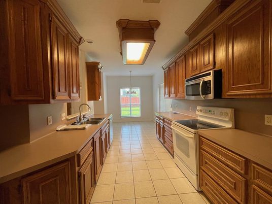 Interior, Kitchen, Pendant Lights