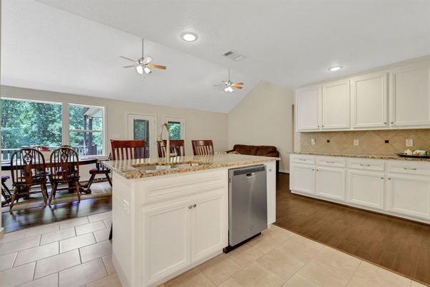 Dining room, Interior, Kitchen, Recessed Lighting, Wood Texture Flooring