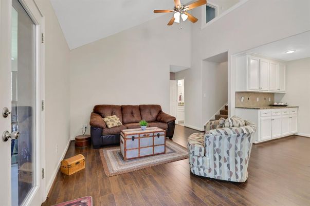 Interior, Kitchen, Living room, Recessed Lighting, Wood Texture Flooring
