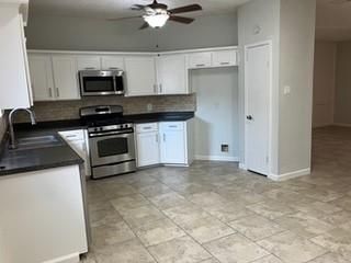 Interior, Kitchen, Stainless Steel Appliances