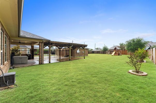 Backyard, Exterior, Playground