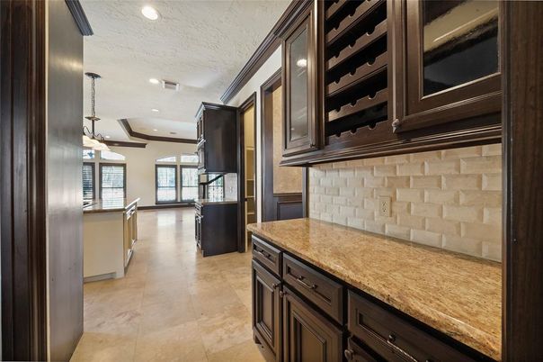 Interior, Kitchen, Pendant Lights, Recessed Lighting, Stone Walls