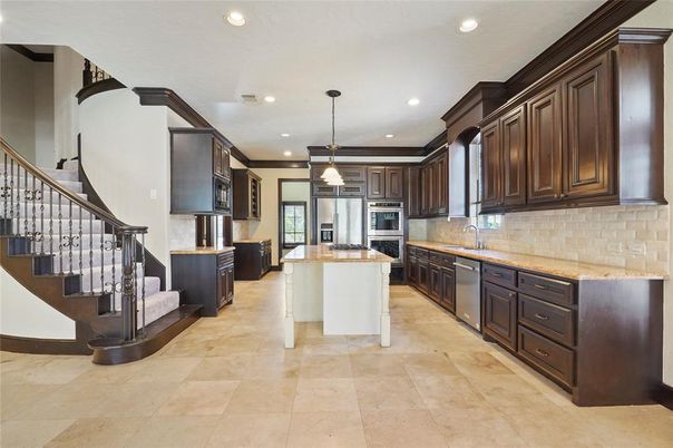 Interior, Kitchen, Pendant Lights, Recessed Lighting, Stainless Steel Appliances