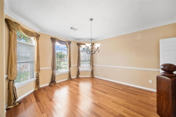 Chandelier, Empty room, Interior, Wood Texture Flooring