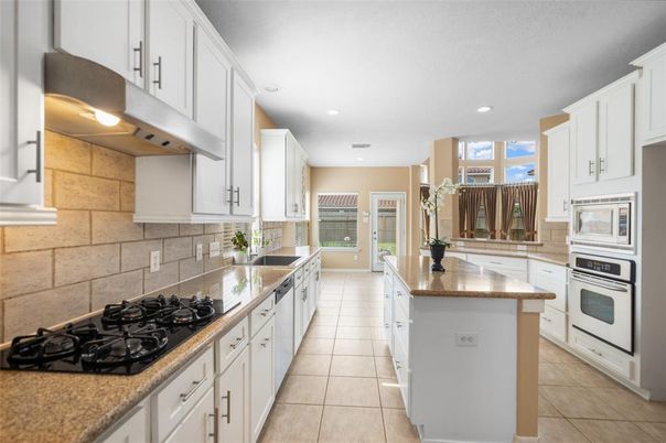 Interior, Kitchen, Recessed Lighting