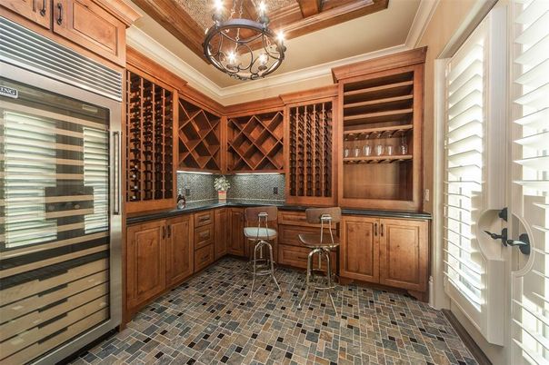 Interior, Wine Storage