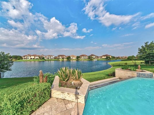 Exterior, Pool, Water