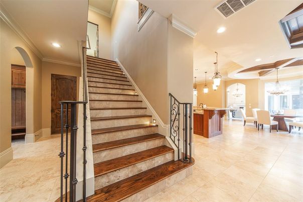 Chandelier, Dining room, Interior, Pendant Lights, Recessed Lighting