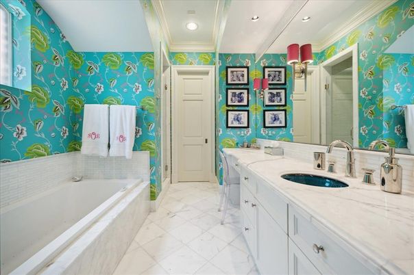 Bathroom, Dual Sink Vanities, Interior, Marble, Recessed Lighting