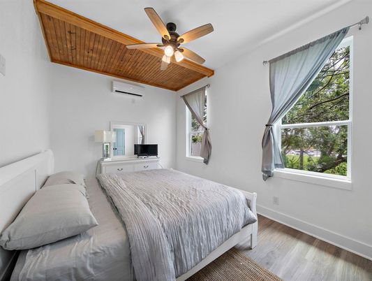 Bedroom, Interior, Wooden Ceilings, Wood Texture Flooring