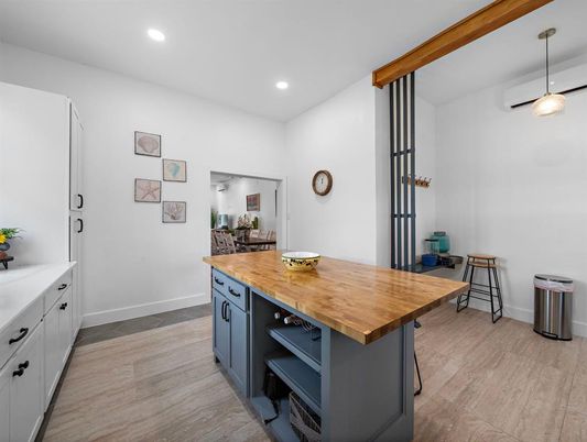 Interior, Kitchen, Pendant Lights, Recessed Lighting, Wood Texture Flooring
