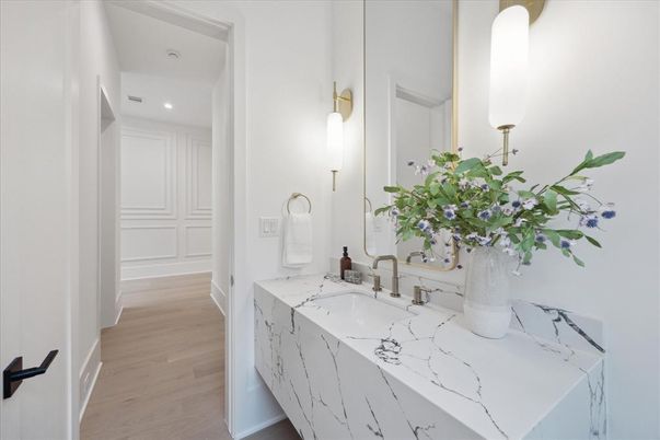 Bathroom, Interior, Recessed Lighting, Wood Texture Flooring