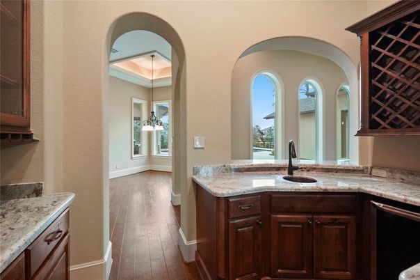 Interior, Kitchen, Pendant Lights, Wood Texture Flooring