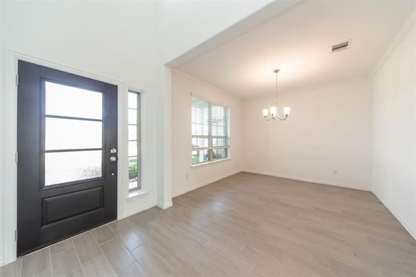 Chandelier, Empty room, Interior, Pendant Lights, Wood Texture Flooring