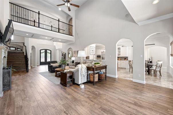 Dining room, Interior, Living room, Recessed Lighting, Wood Texture Flooring