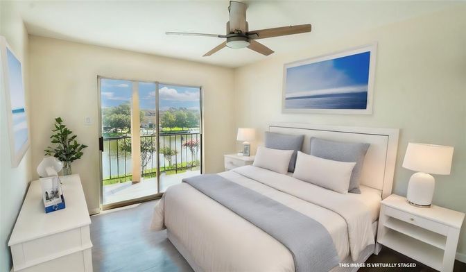 Bedroom, Interior, Water, Wood Texture Flooring