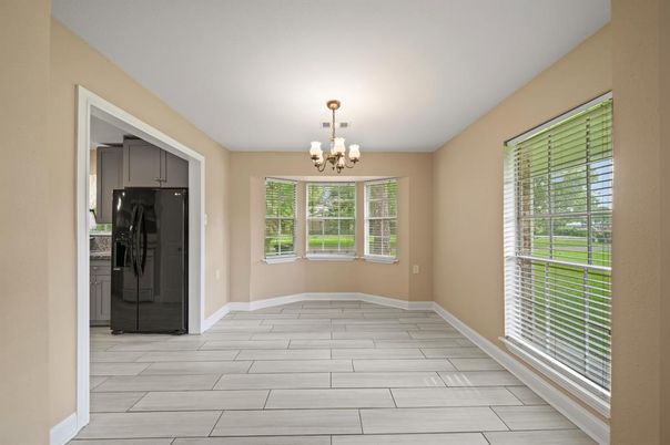 Chandelier, Empty room, Interior
