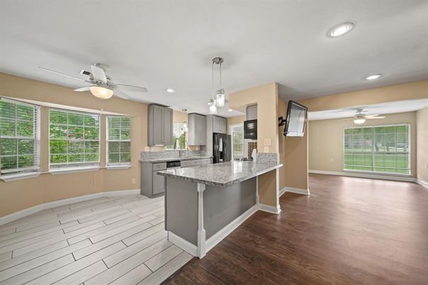 Interior, Kitchen, Pendant Lights, Recessed Lighting, Wood Texture Flooring